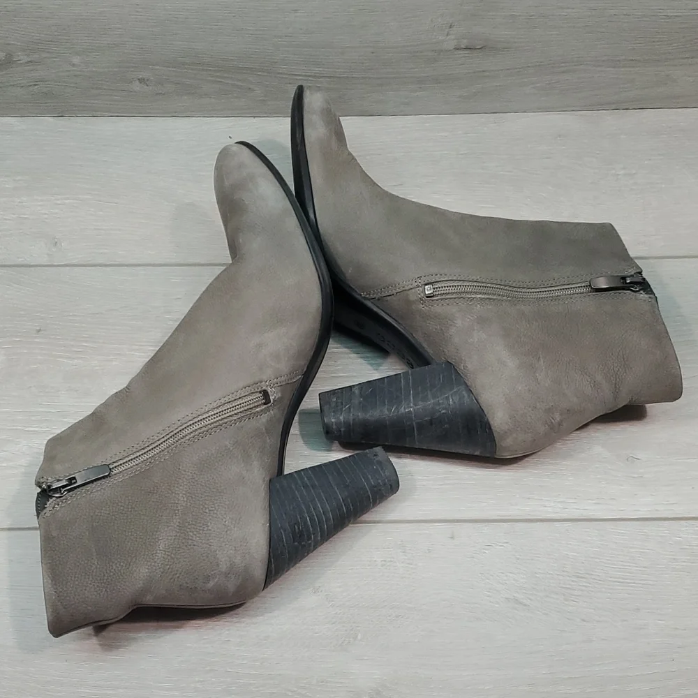 Ecco Womens Ankle Suede Heels boots shoes sz 40/9-9.5